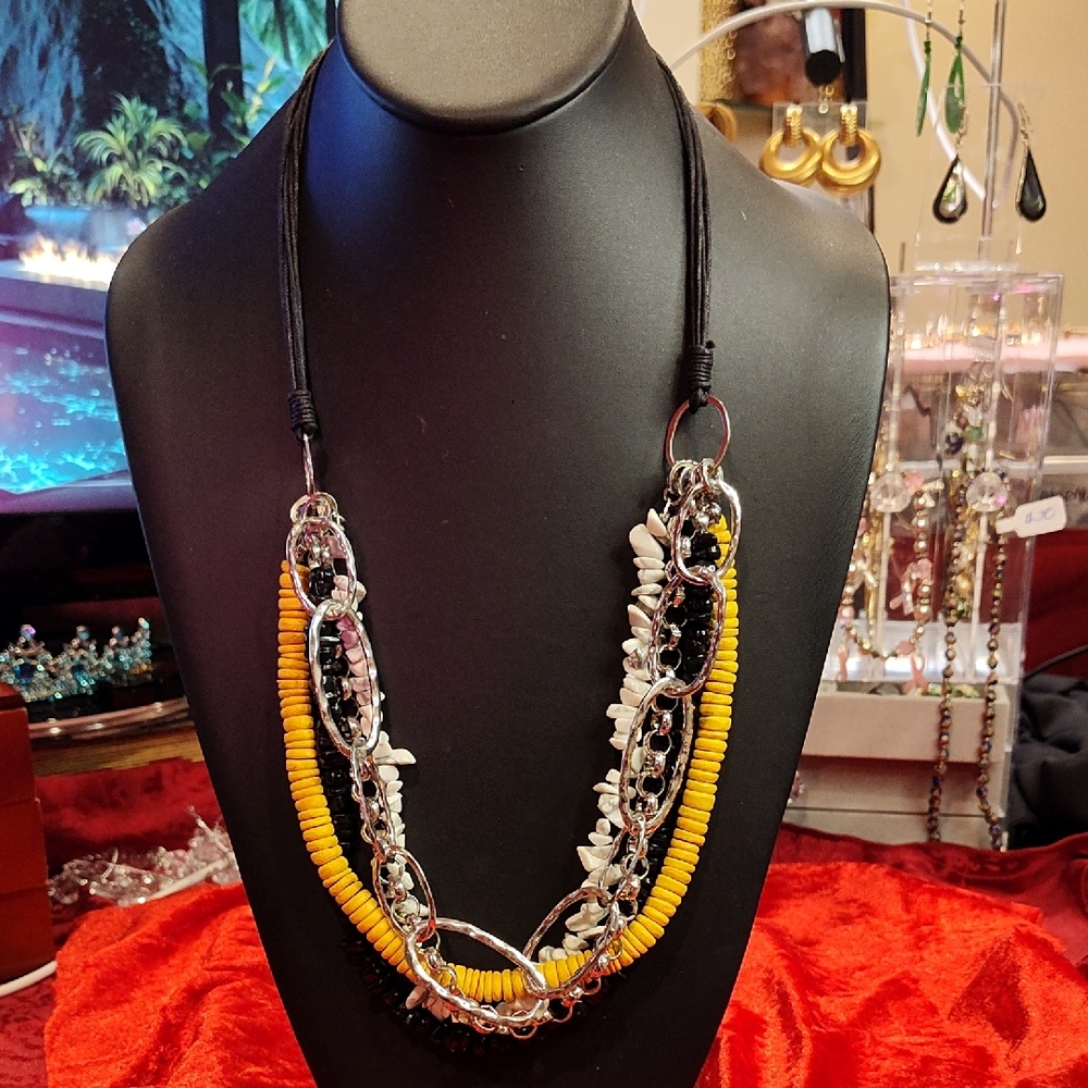 Vintage Laura Ashley Yellow, Black & White  Beaded 4 Layered Necklace